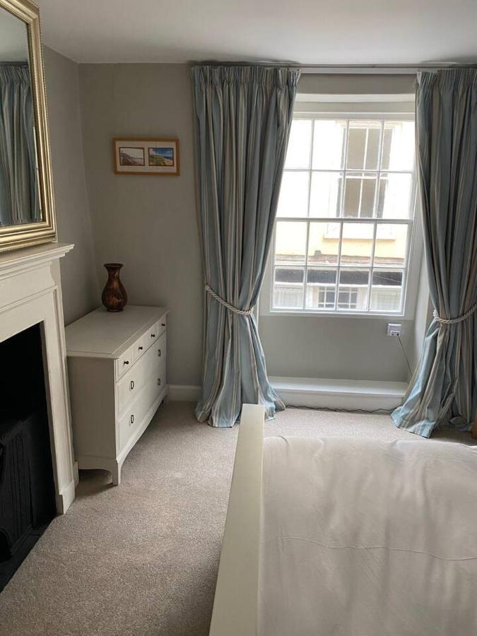 Cosy Beach House Steps From The Sea Cromer Exteriör bild